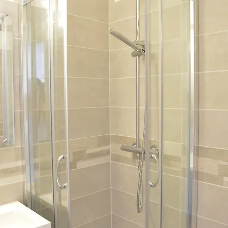Appartement Studio Cap D'agde, 1 Pièce, 2 Personnes - Fr-1-249-319